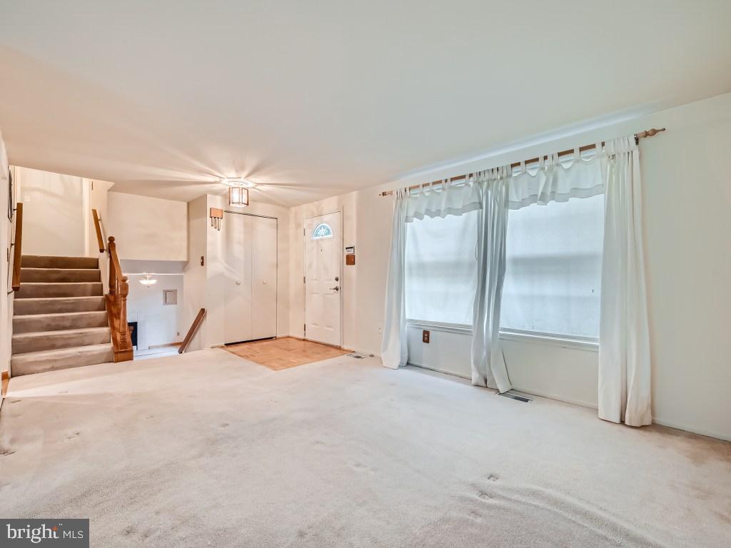 6915 Bugledrum Way Columbia, MD 21045 - Photo 6 of 28