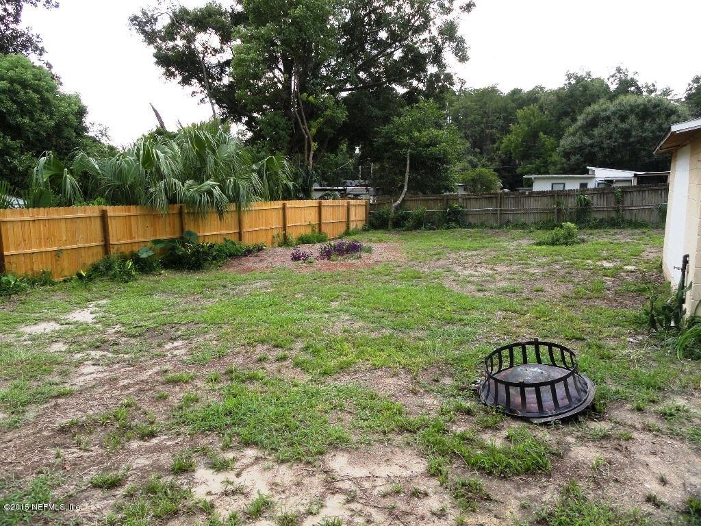9776 Buncome Road Jacksonville, FL 32246 - Photo 12 of 21 Huge Back Yard