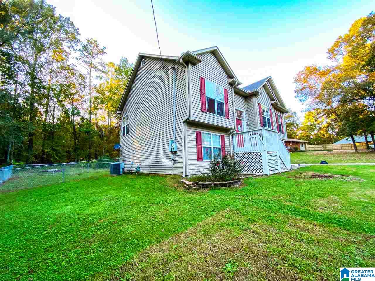 279 Lake View Circle Riverside, AL 35135 - Photo 3 of 27