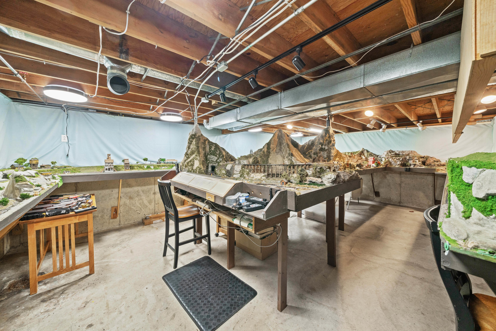33844 North State Road Genoa, IL 60135 - Photo 19 of 33 a view of a chairs and table in a patio with a barbeque