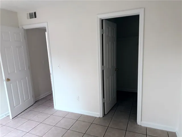 $995 | 890 East Cherry Street, Unit 103, Jesup, GA 31546