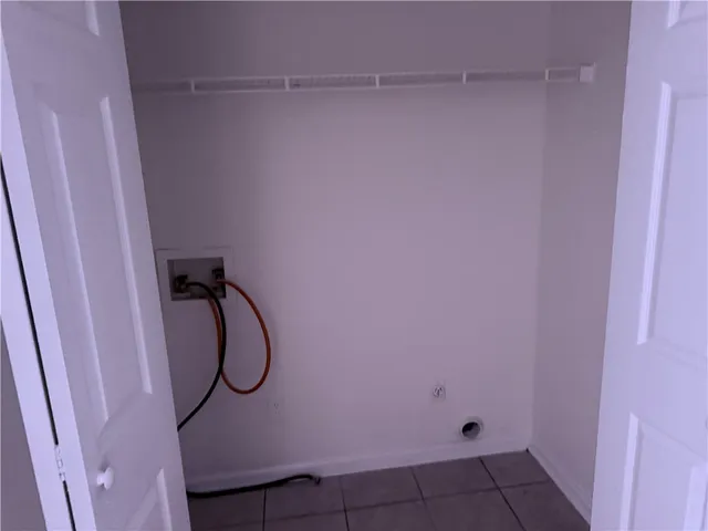 $995 | 890 East Cherry Street, Unit 103, Jesup, GA 31546