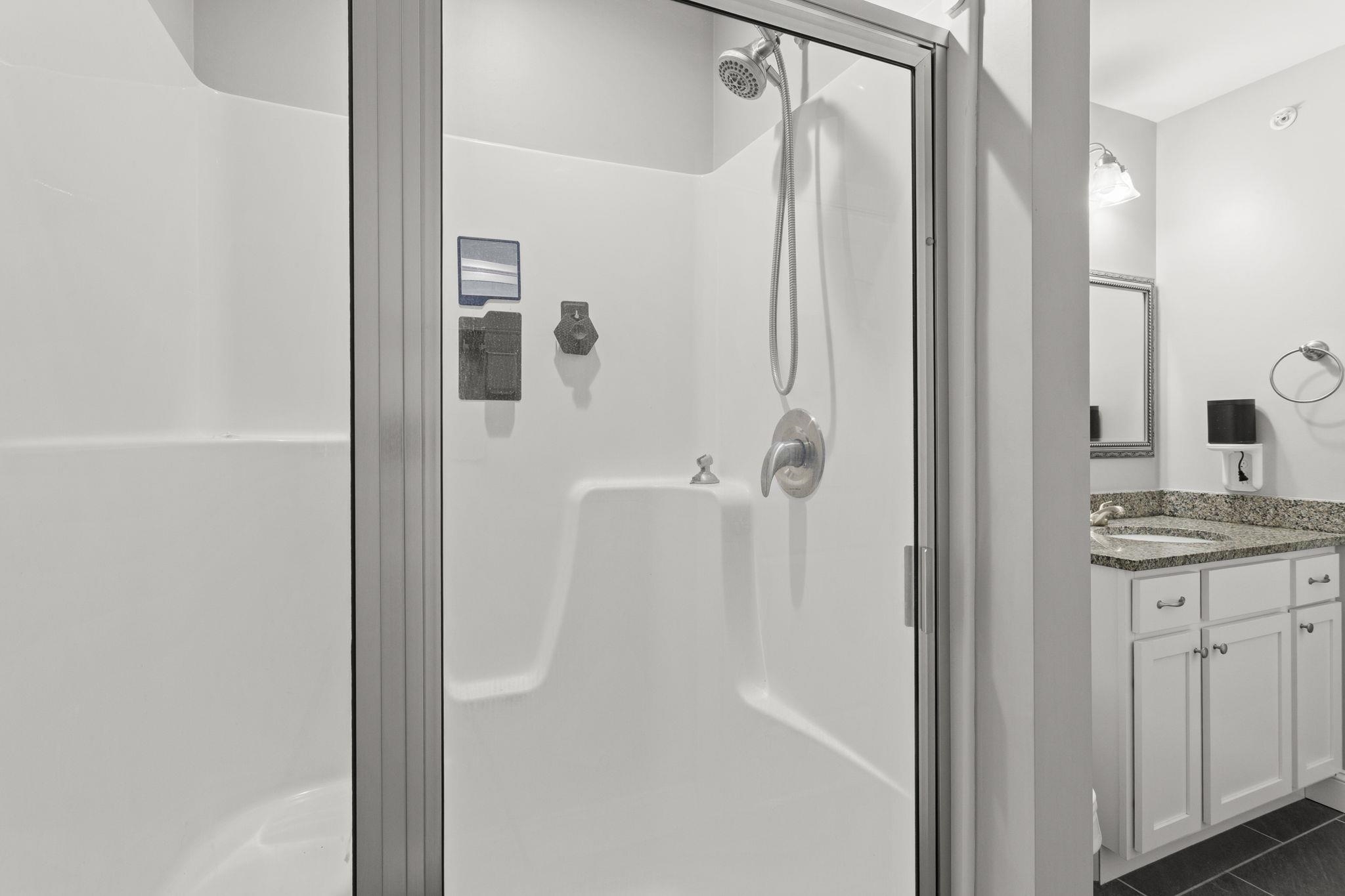 34 Callaway Drive, Unit 4 Concord, NH 03301 - Photo 27 of 34