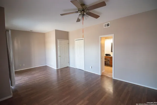 $124,900 | 11839 Parliament, Unit 122, San Antonio, TX 78216