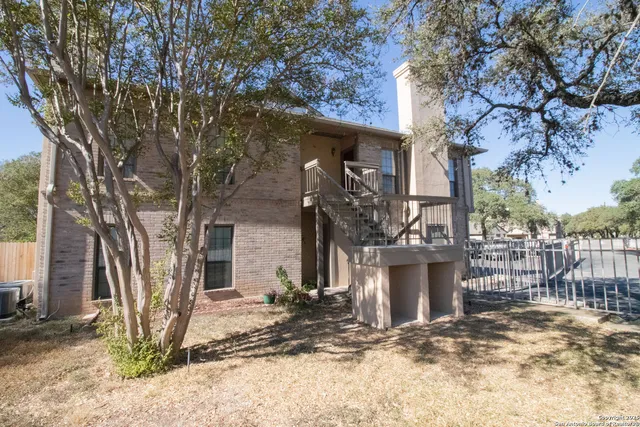 $124,900 | 11839 Parliament, Unit 122, San Antonio, TX 78216