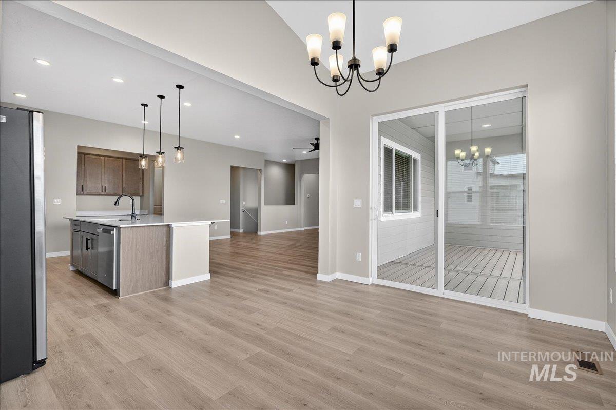 1275 Stirling Mdws Street Middleton, ID 83644 - Photo 8 of 42