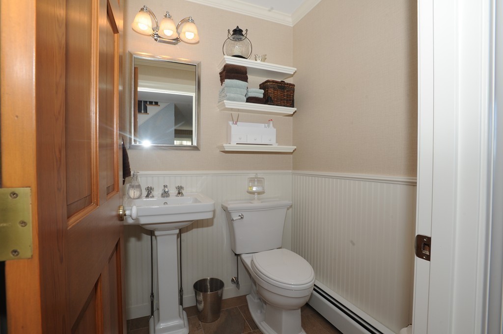 140 Sawdy Pond Road Fall River, MA 02721 - Photo 19 of 27 Gallery Image 19