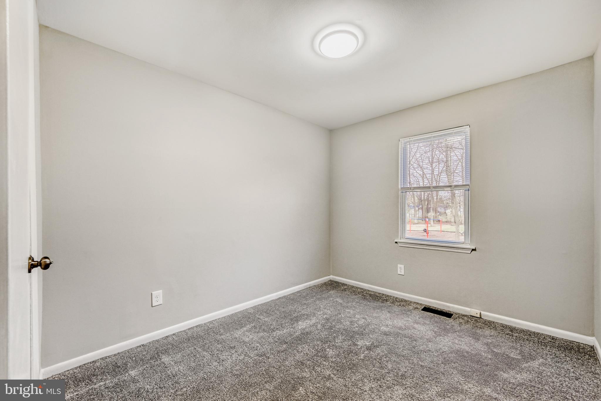 816 Thimbleberry Road, Unit 816 Baltimore, MD 21220 - Photo 15 of 24