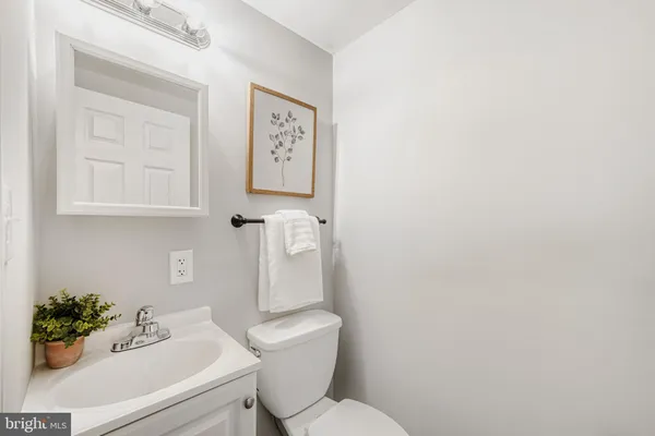 $249,500 | 816 Thimbleberry Road, Unit 816, Baltimore, MD 21220