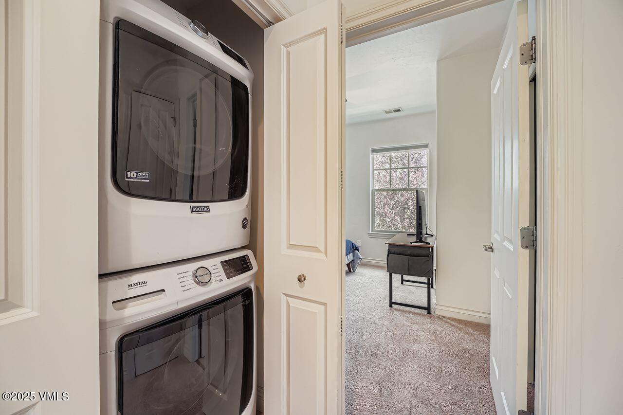 270 Founders Avenue Eagle, CO 81631 - Photo 23 of 28 a kitchen with a stove and a microwave