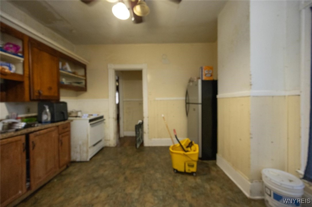 33 Emerson Street Rochester, NY 14608 - Photo 21 of 25