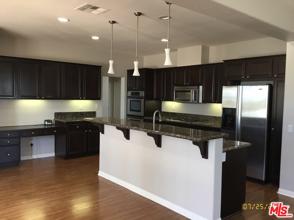 17685 Laurel Grove Road Riverside, CA 92504 - Photo 13 of 20