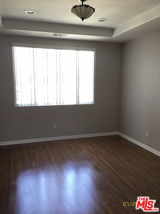 17685 Laurel Grove Road Riverside, CA 92504 - Photo 7 of 20