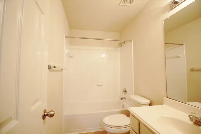 $2,500 | 21611 Britton Hill Way, Katy, TX 77449