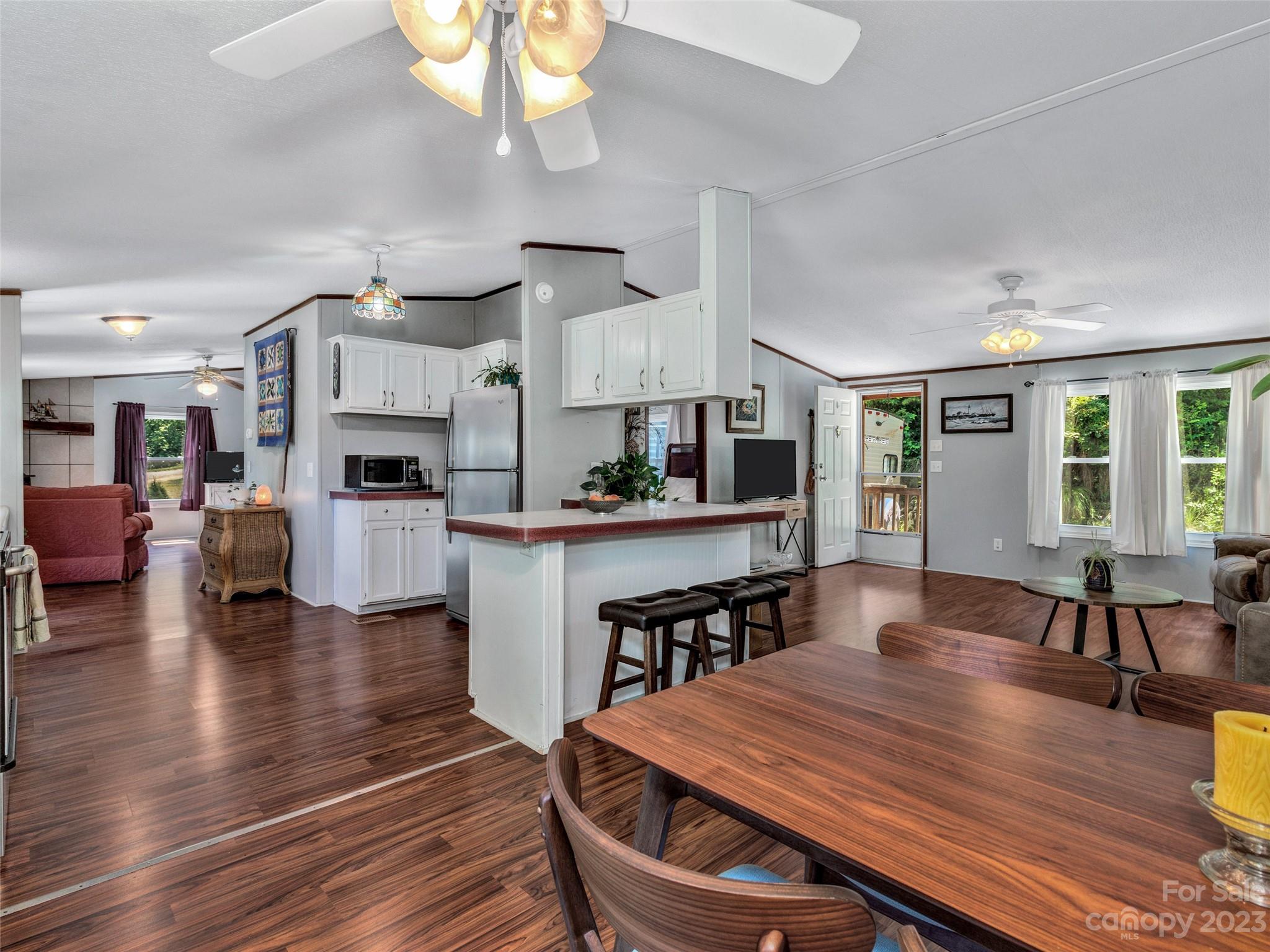 7 Beach Crest Rise Leicester, NC 28748 - Photo 16 of 46 Gallery Image 16
