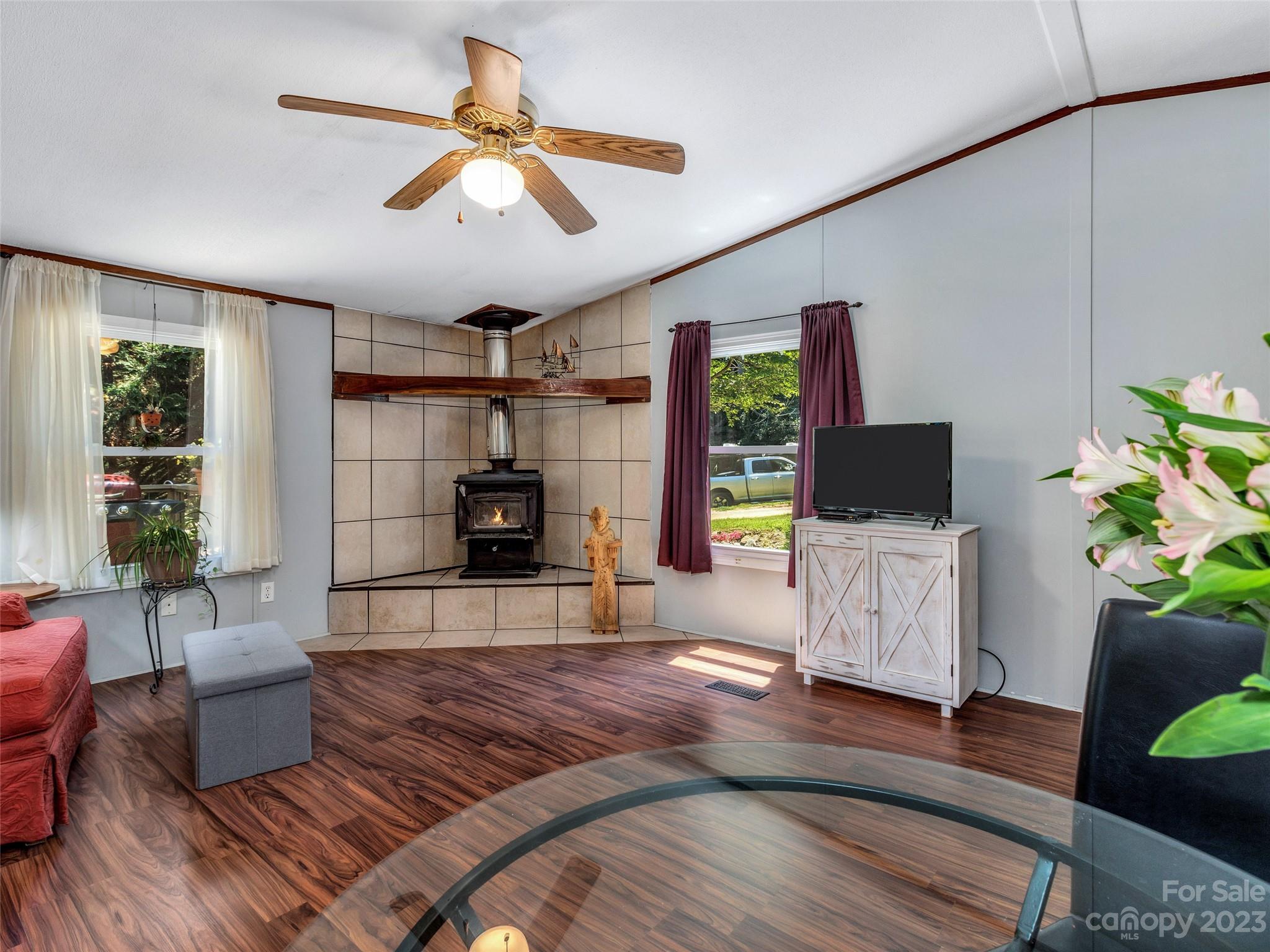 7 Beach Crest Rise Leicester, NC 28748 - Photo 25 of 46 Gallery Image 25