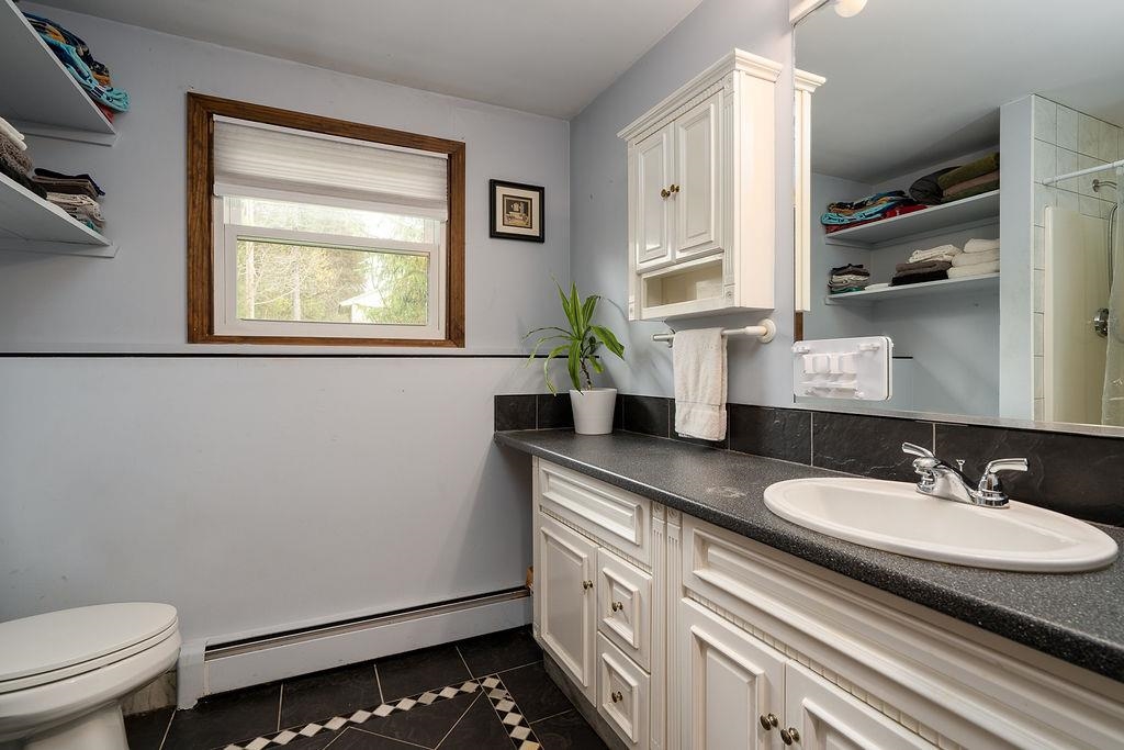 73 Lane Road Derry, NH 03038 - Photo 18 of 32