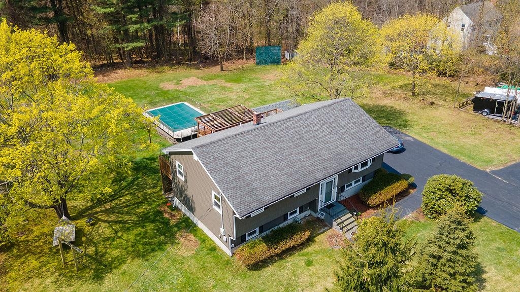 73 Lane Road Derry, NH 03038 - Photo 26 of 32