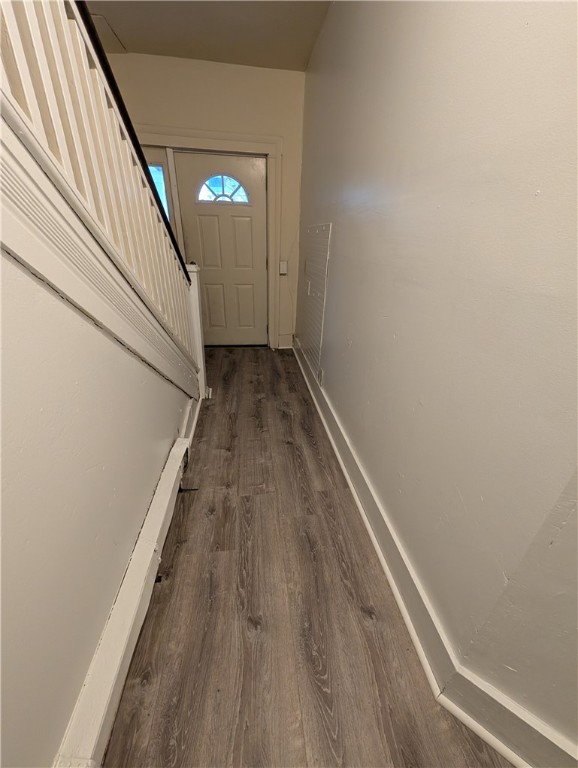 196 Kenwood Avenue Rochester, NY 14611 - Photo 13 of 33 ENTRY