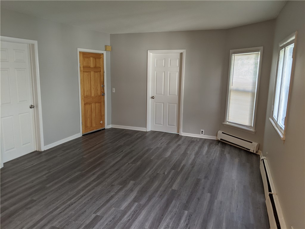 196 Kenwood Avenue Rochester, NY 14611 - Photo 22 of 33 UP APT.