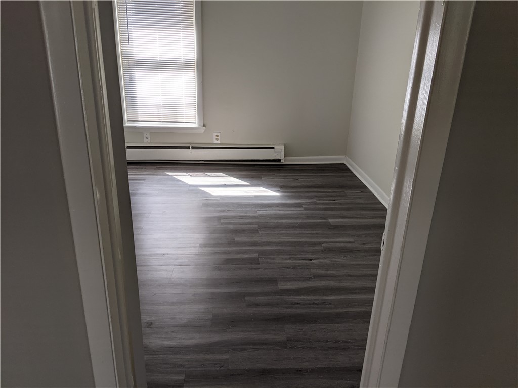 196 Kenwood Avenue Rochester, NY 14611 - Photo 27 of 33 UP APT.