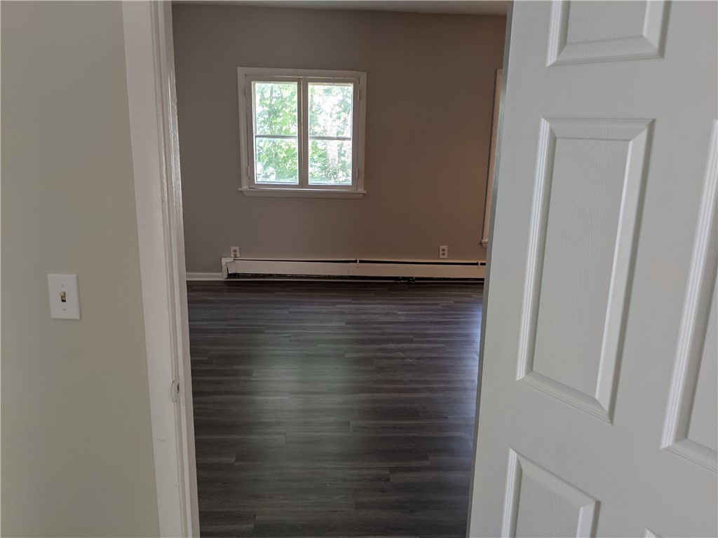 196 Kenwood Avenue Rochester, NY 14611 - Photo 29 of 33 UP APT.