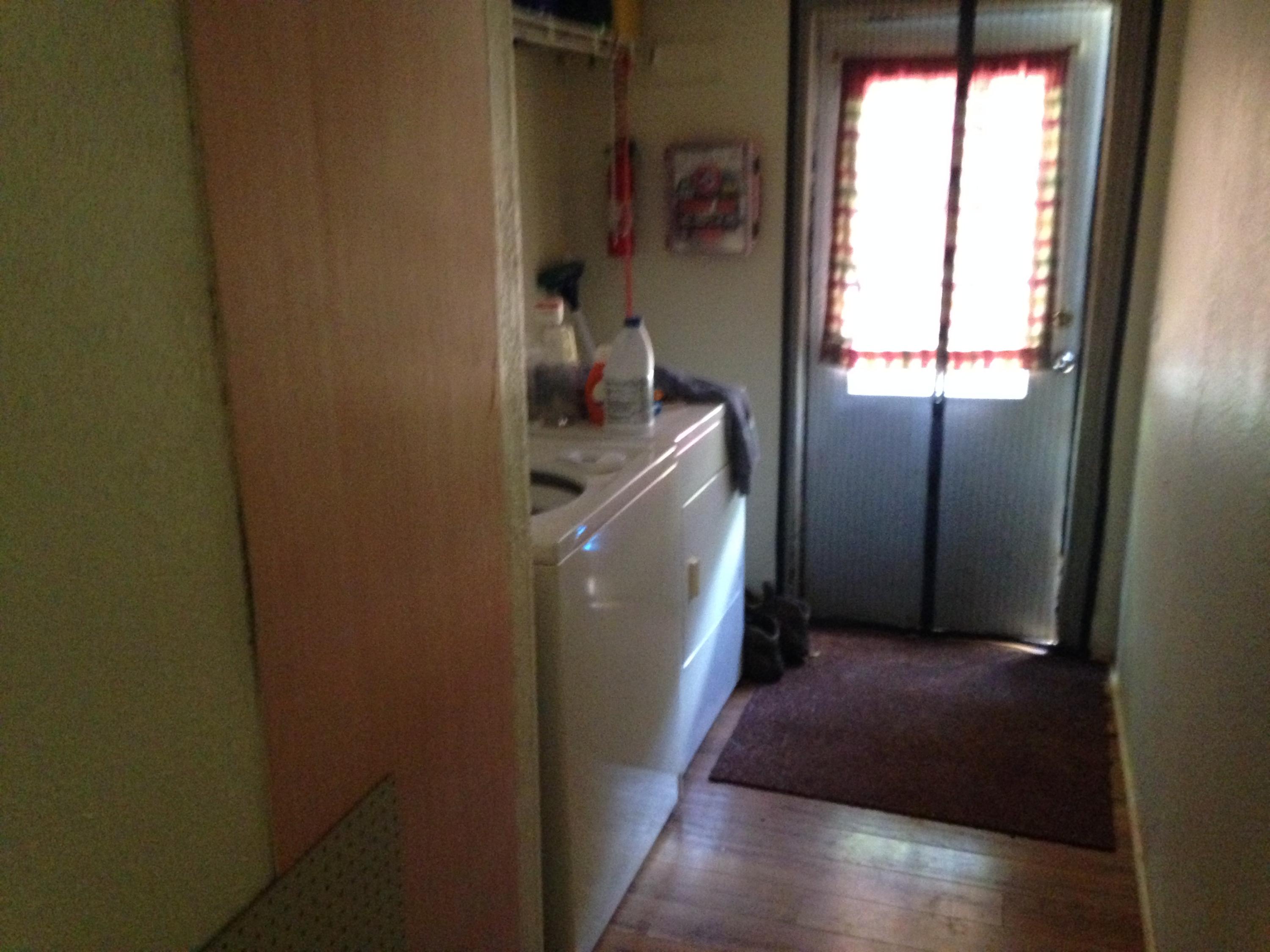 218 Wright Road Madisonville, TN 37354 - Photo 7 of 25 2015-08-08 14.42.57