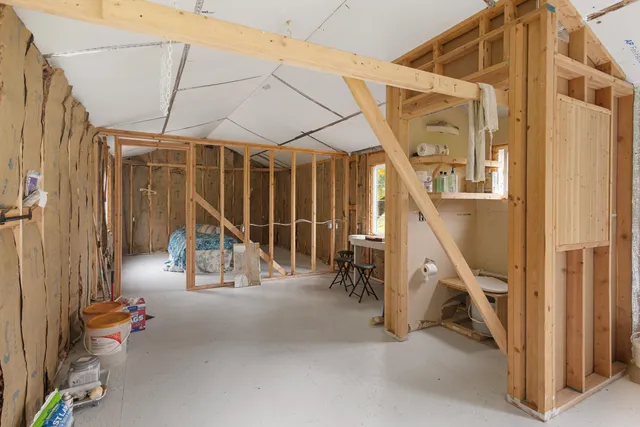 $135,000 | 66301 County Road 681, Hartford, MI 49057