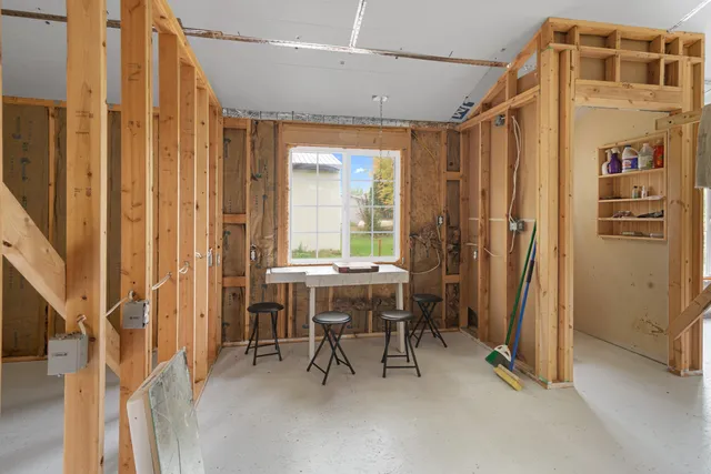 $135,000 | 66301 County Road 681, Hartford, MI 49057