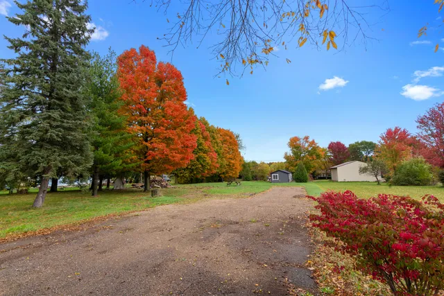 $135,000 | 66301 County Road 681, Hartford, MI 49057