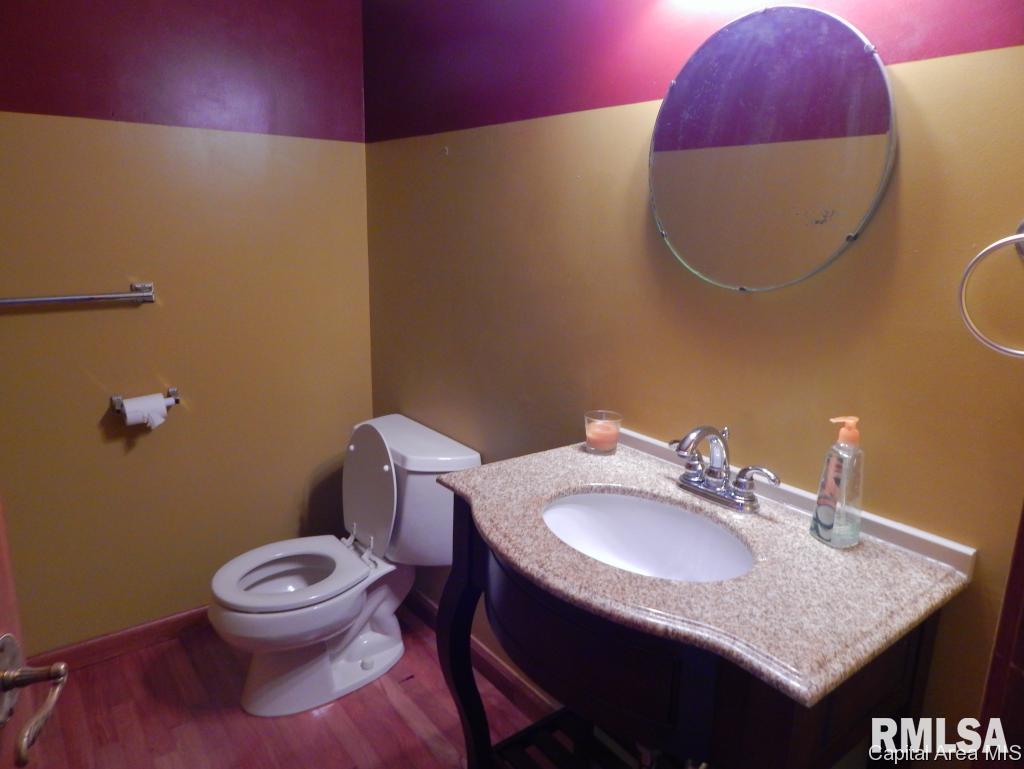 3921 West Bluffs Road Springfield, IL 62711 - Photo 8 of 27