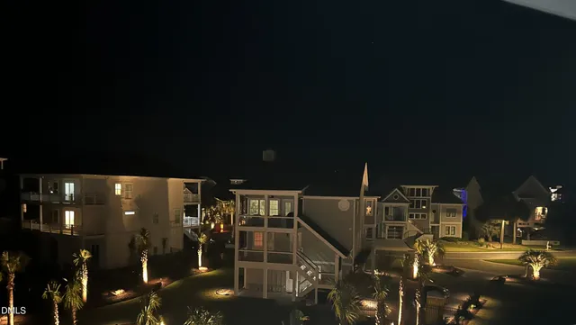 a picture of city view