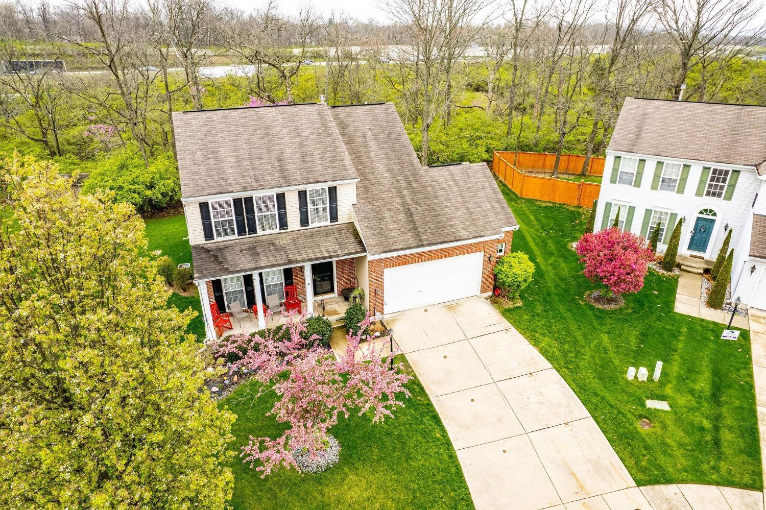 8218 Lawrence Road West Chester, OH 45069 - Photo 2 of 25