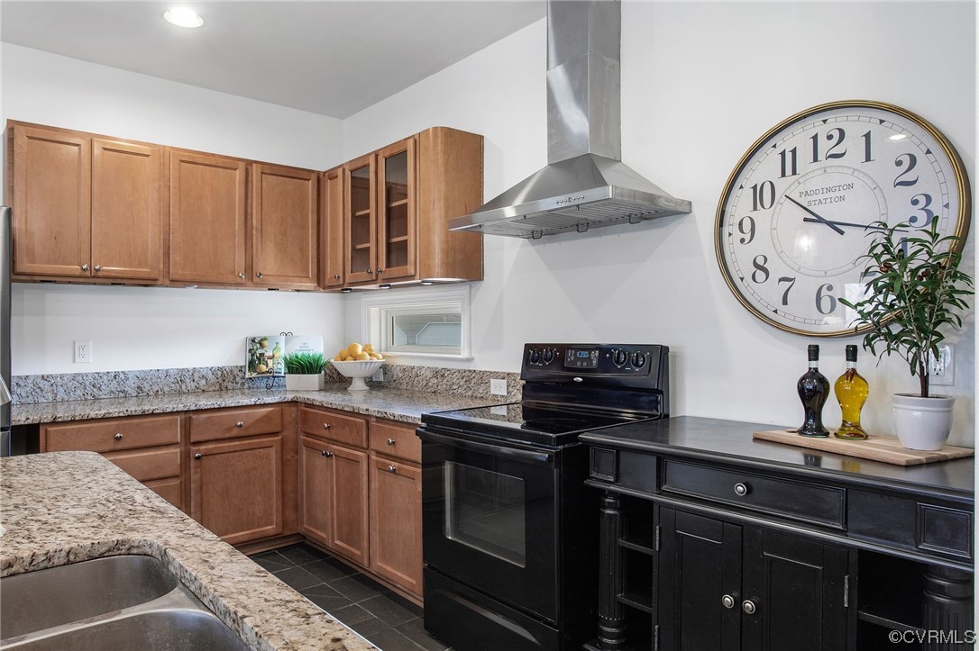 901 Hockett Road Manakin-Sabot, VA 23103 - Photo 13 of 39 a kitchen with stainless steel appliances granite countertop a sink and a stove