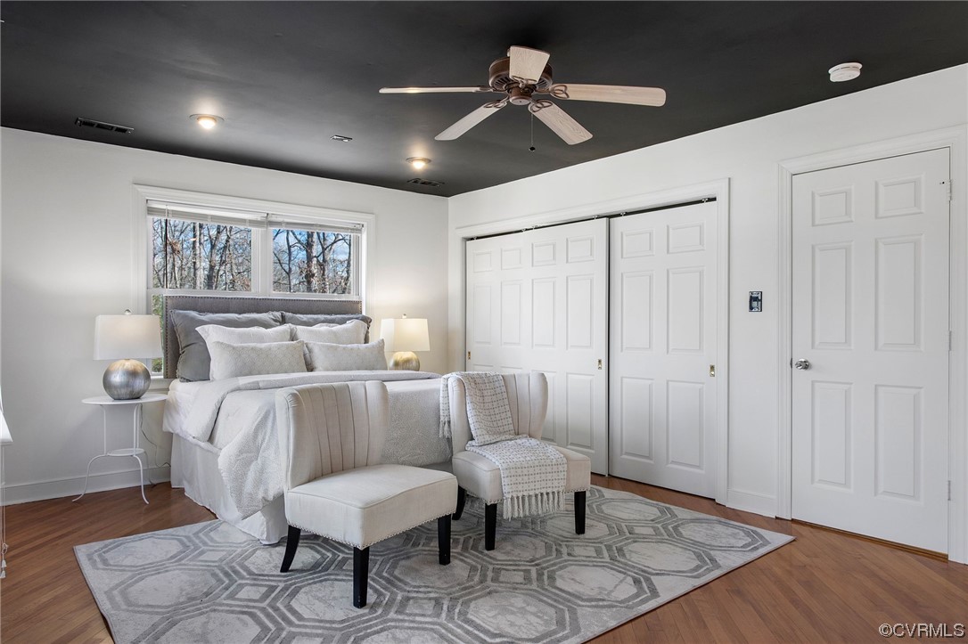 901 Hockett Road Manakin-Sabot, VA 23103 - Photo 23 of 39 a living room with furniture and a ceiling fan