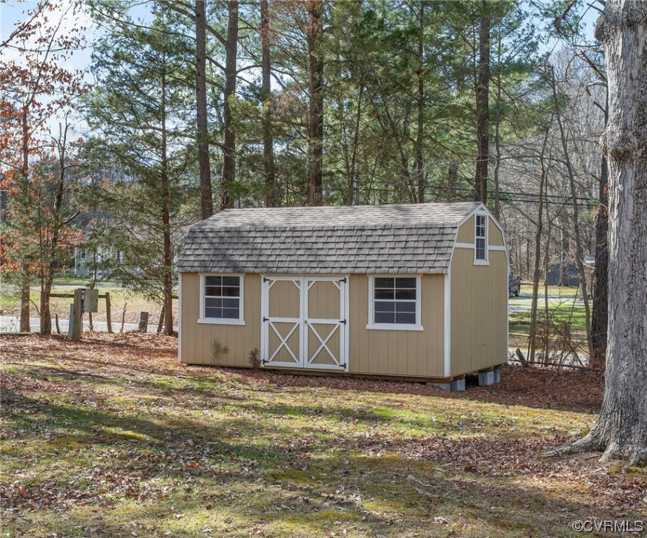 901 Hockett Road Manakin-Sabot, VA 23103 - Photo 36 of 39 a view of a house with a yard