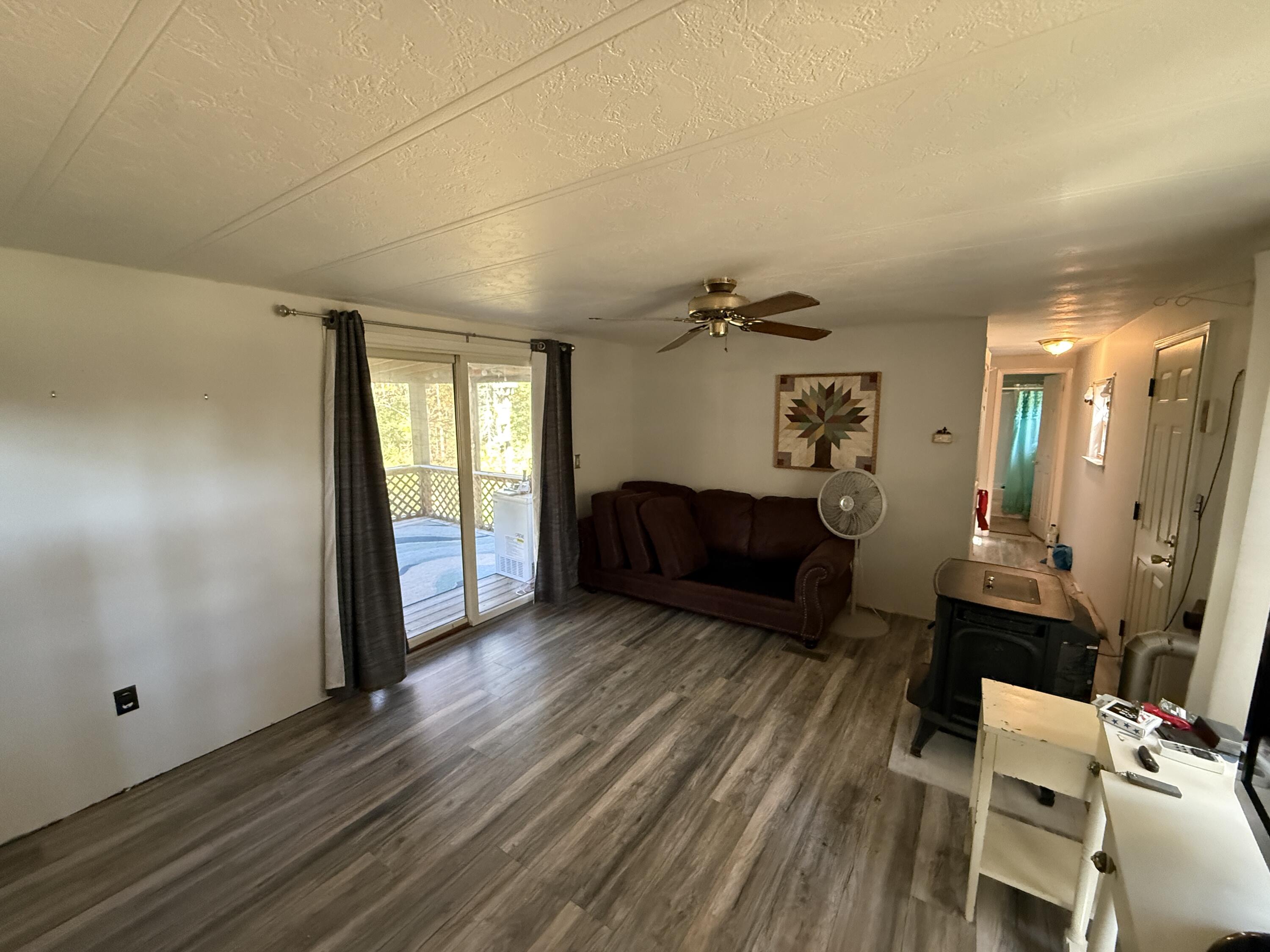 45 Pine Ridge Road Waldoboro, ME 04572 - Photo 3 of 11 Living Room