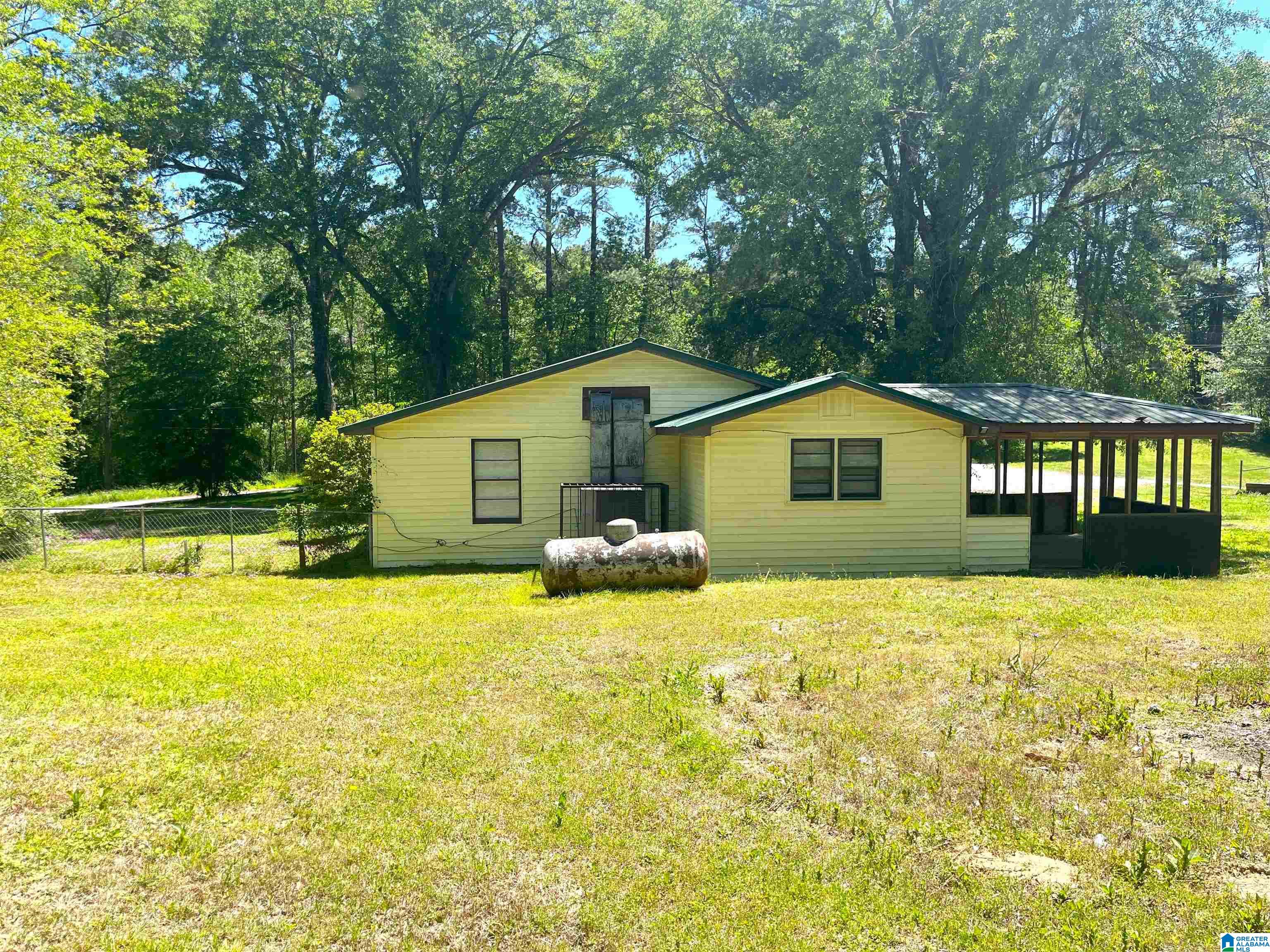 4189 Littleton Sayre Road Graysville, AL 35073 - Photo 6 of 23