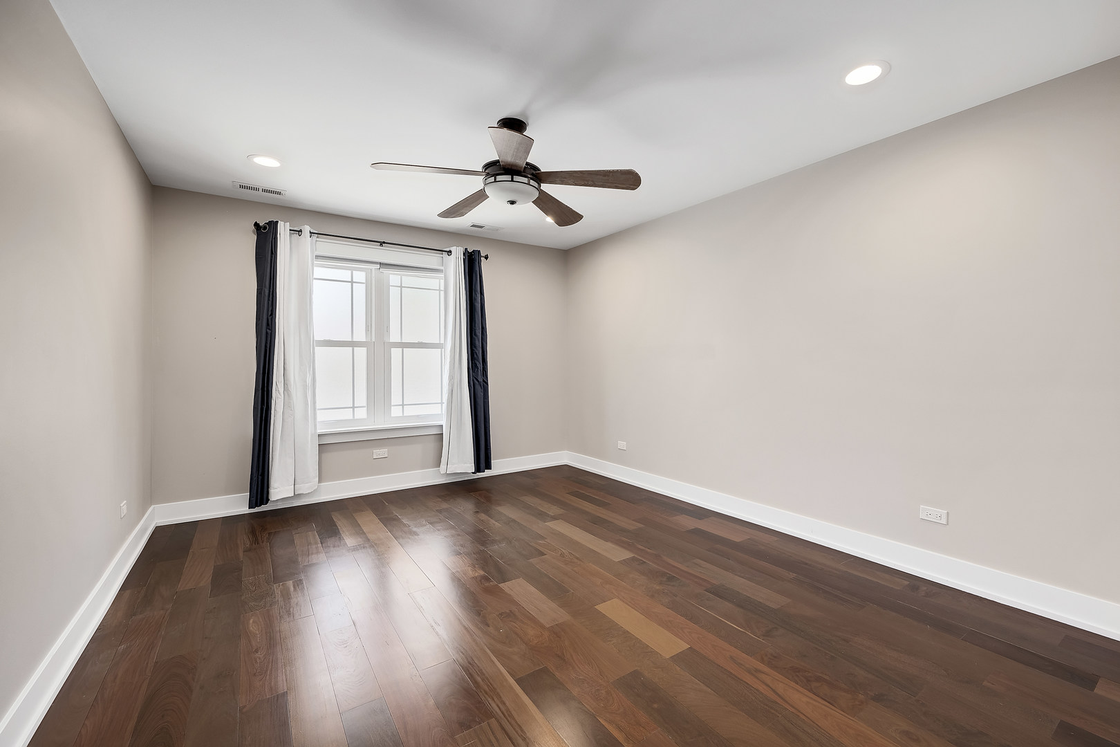 199 Ridgewood Road Riverside, IL 60546 - Photo 23 of 29