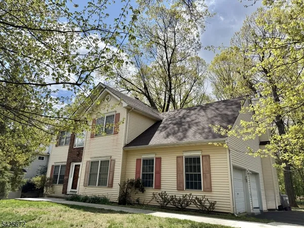 $849,900 | 4 Scaletti Court, Somerset, NJ 08873