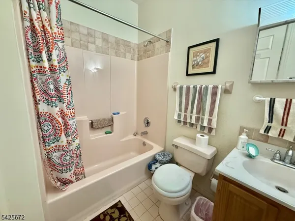 $849,900 | 4 Scaletti Court, Somerset, NJ 08873