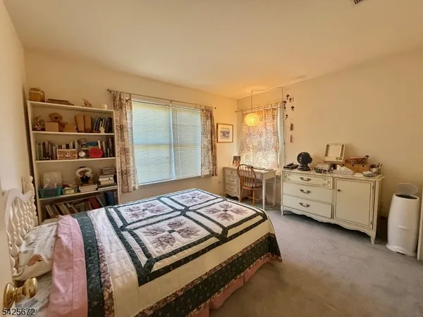 $849,900 | 4 Scaletti Court, Somerset, NJ 08873