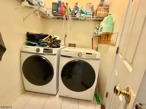 $849,900 | 4 Scaletti Court, Somerset, NJ 08873