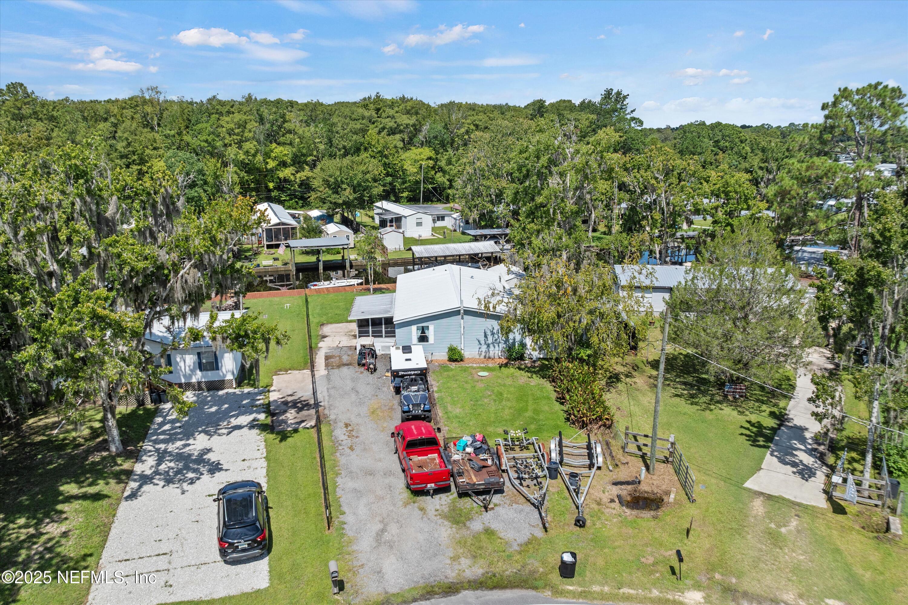 140 Edgewater Road Satsuma, FL 32189 - Photo 29 of 39 29-Aerial Front
