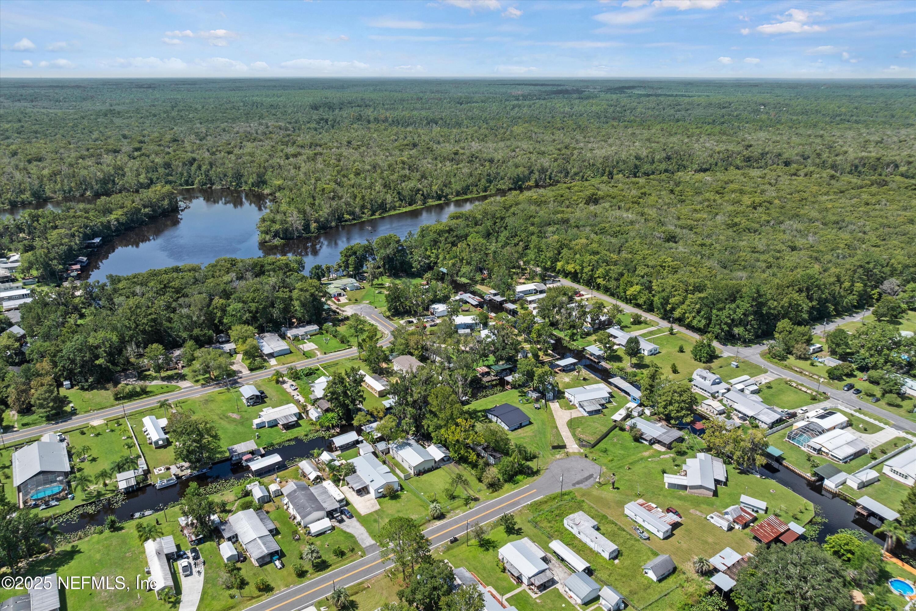 140 Edgewater Road Satsuma, FL 32189 - Photo 33 of 39 33-View of Area