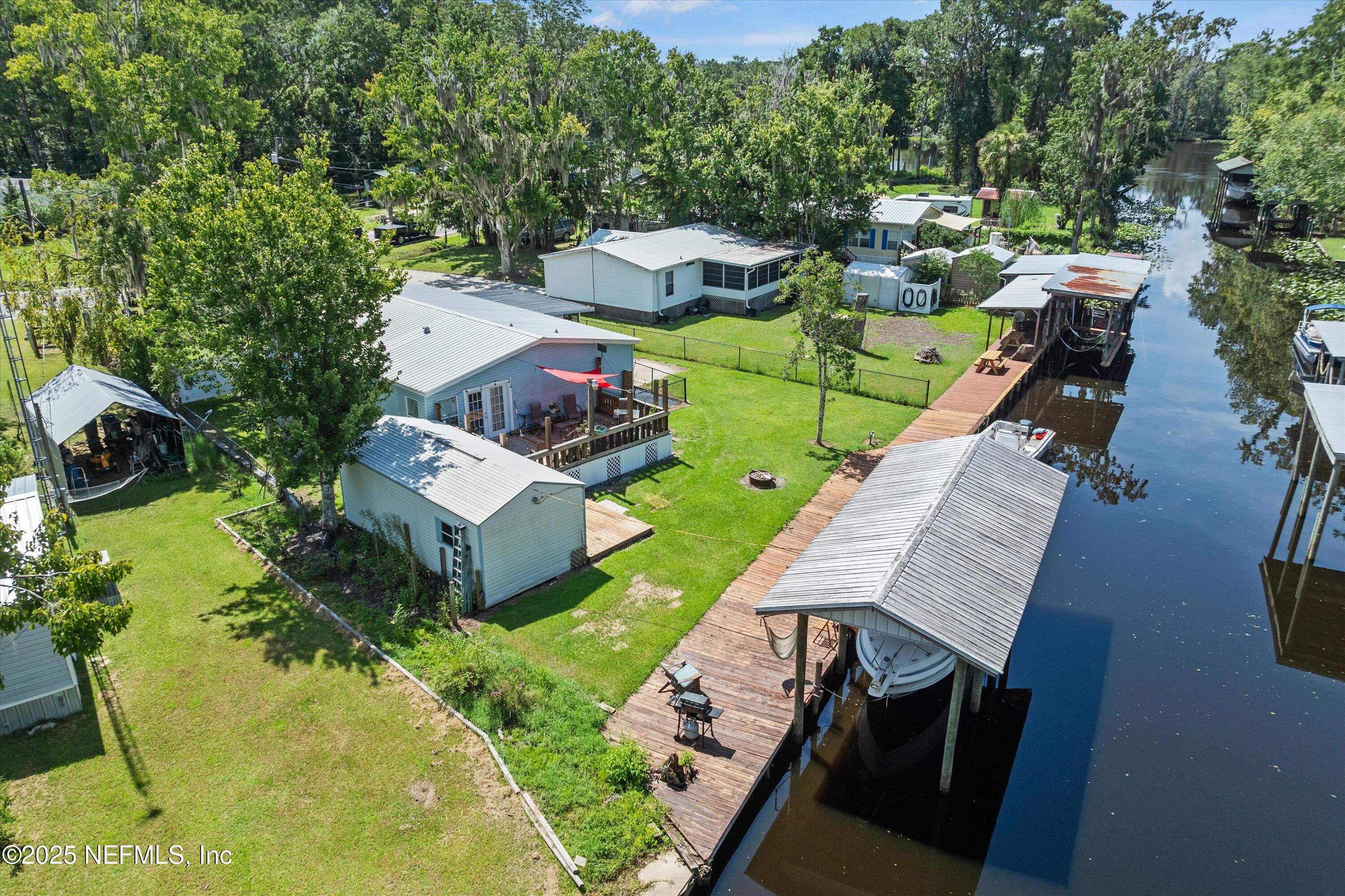 140 Edgewater Road Satsuma, FL 32189 - Photo 35 of 39 35-Aerial Back