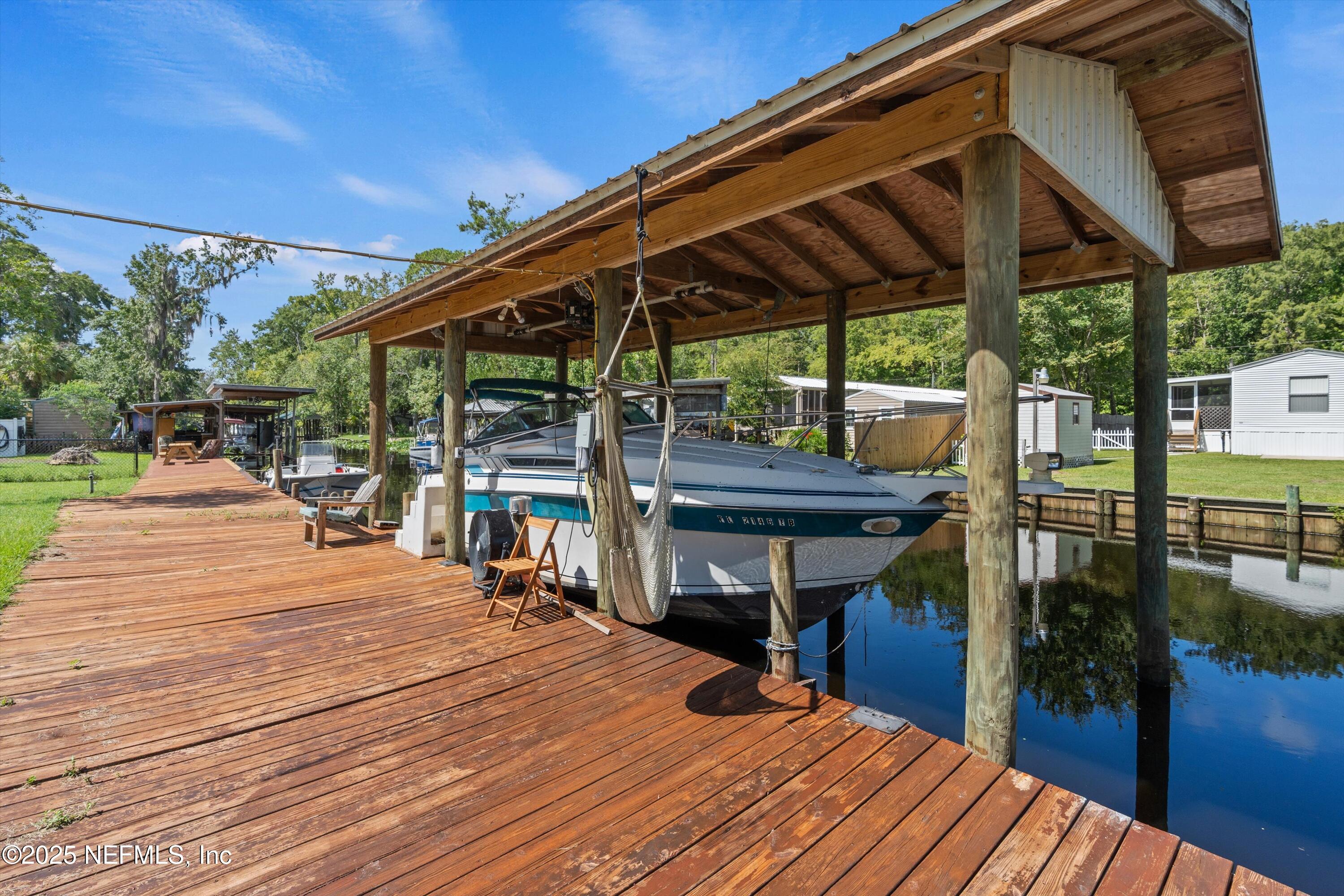 140 Edgewater Road Satsuma, FL 32189 - Photo 4 of 39 04-Dock