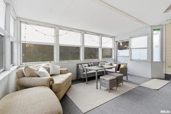 $110,000 | 50 Arlington Drive, Macomb, IL 61455