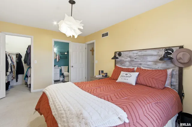 $110,000 | 50 Arlington Drive, Macomb, IL 61455