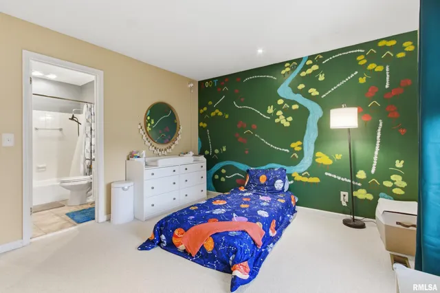 $110,000 | 50 Arlington Drive, Macomb, IL 61455